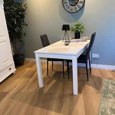 Costa C En E Alojamento de Acomodação e Pequeno-almoço 3*